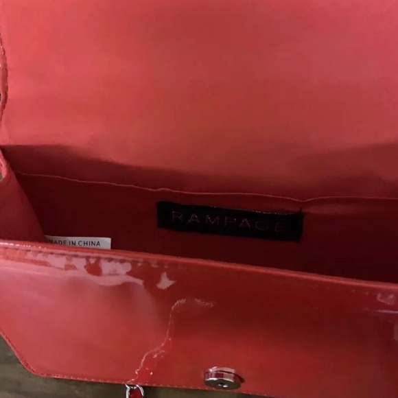 Elegant handbag lacquered red Rampage. - Picture 5 of 5